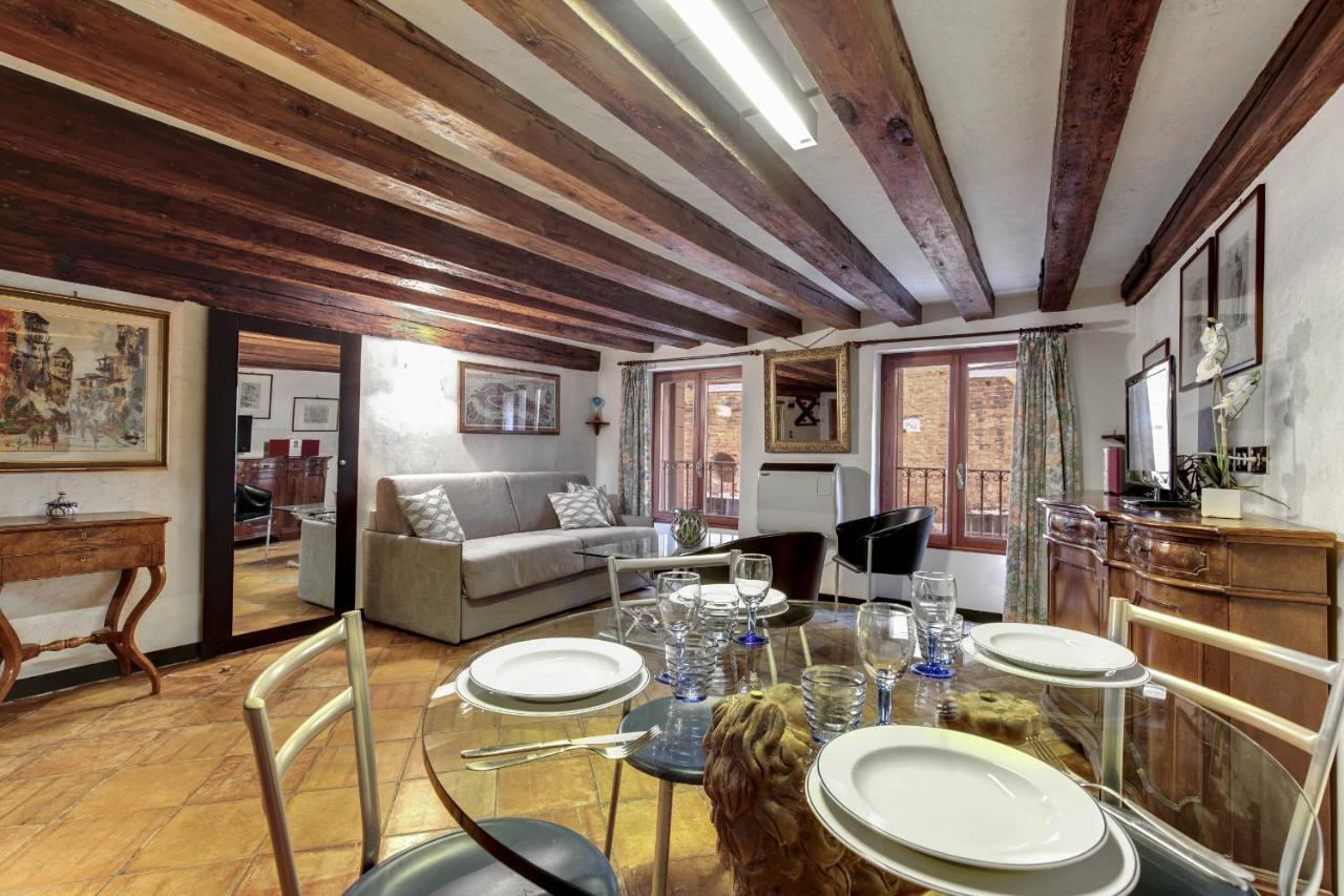 Canal View Suite In Rialto By Wonderful Italy Венеция Экстерьер фото