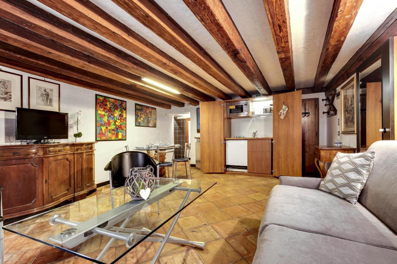 Canal View Suite In Rialto By Wonderful Italy Венеция Экстерьер фото